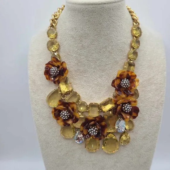 NWOT J Crew Tortoise Clear and Gold Crystal Statement Flower Necklace - Picture 12 of 12